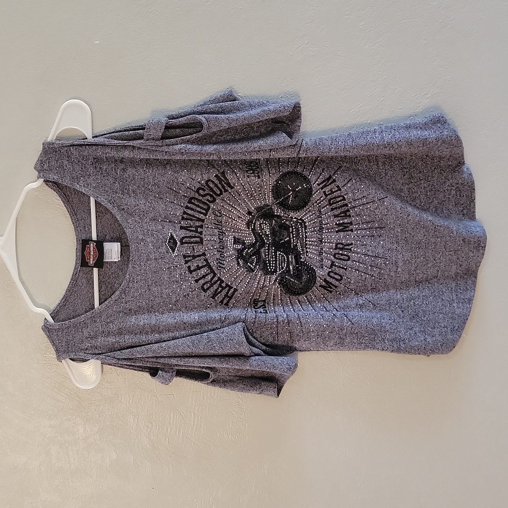 Small, Super Soft Harley-Davidson Cold Shoulder shirt.